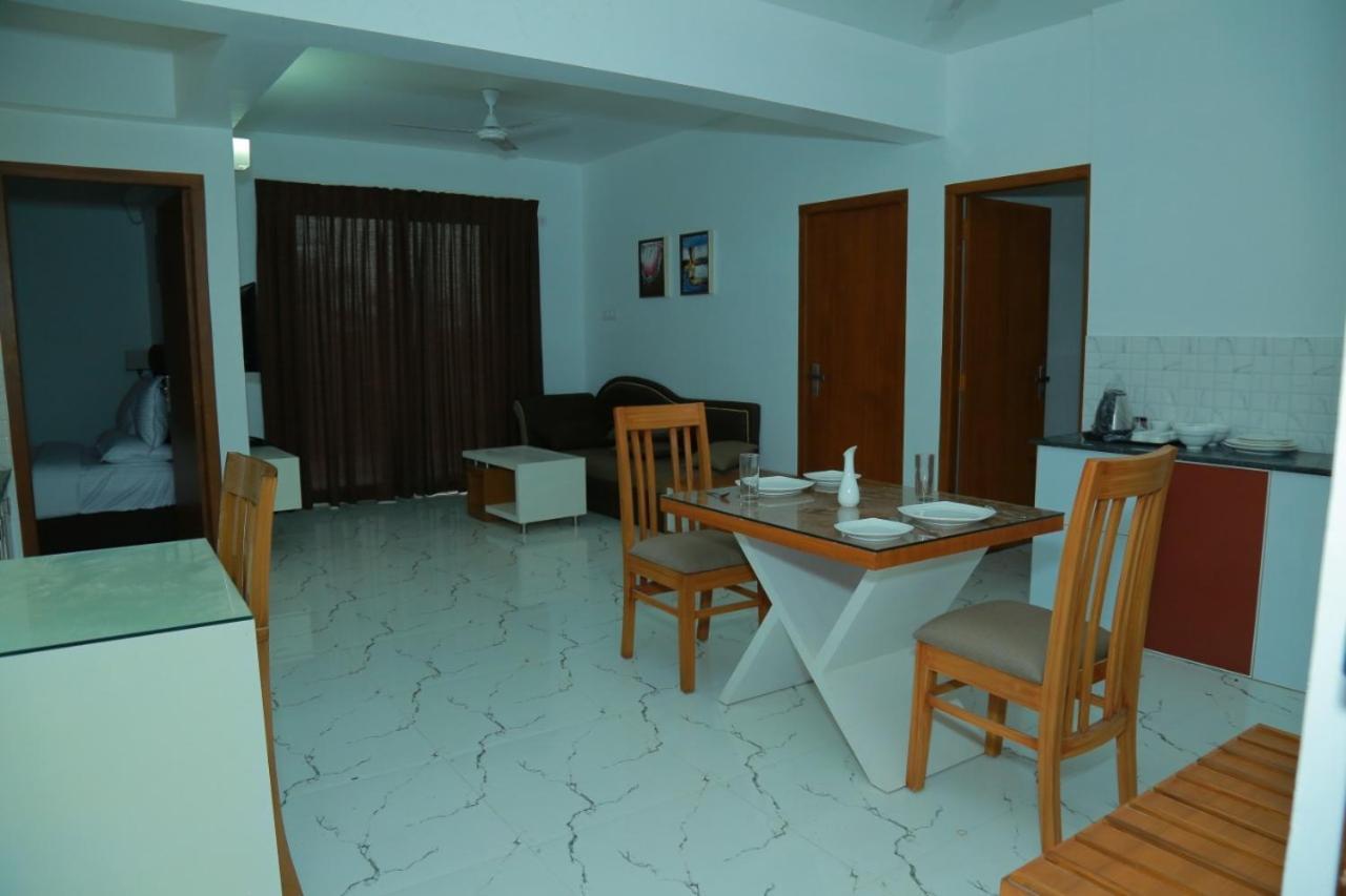 Utsavam Hotel Apartments Guruvayur Exterior photo