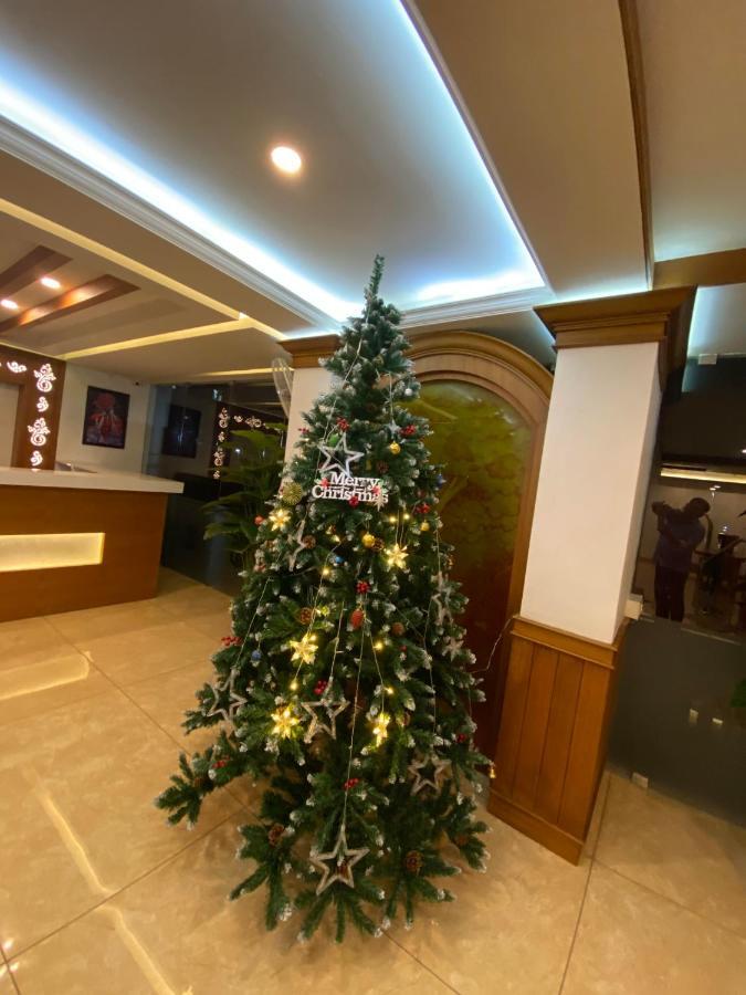 Utsavam Hotel Apartments Guruvayur Exterior photo
