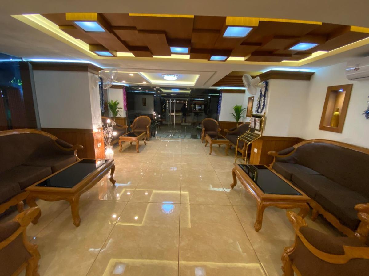 Utsavam Hotel Apartments Guruvayur Exterior photo