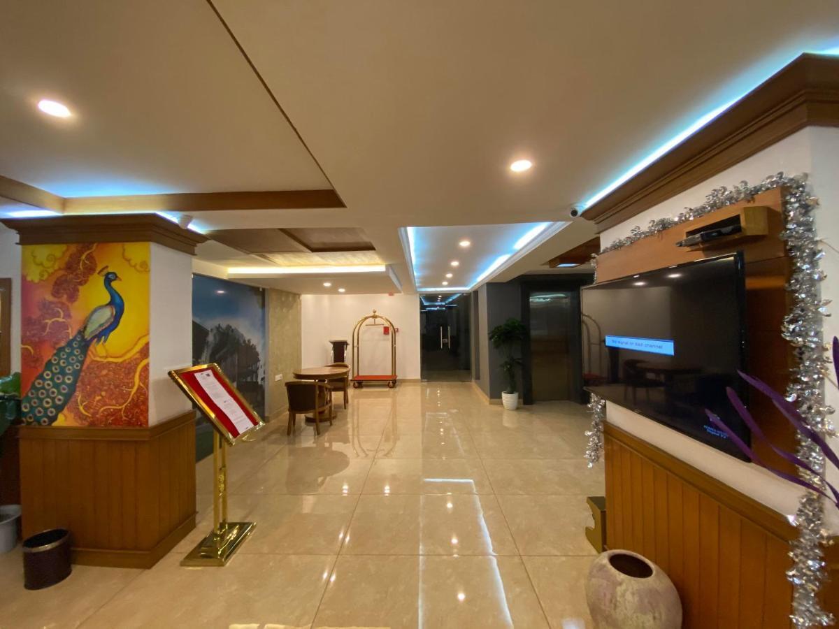 Utsavam Hotel Apartments Guruvayur Exterior photo